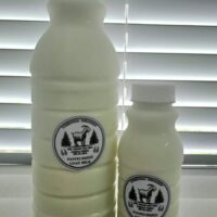 Goats milk (350ml)