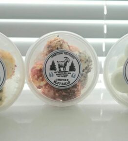 Goats Chevre Soft Balls chilli and pepper (180g)