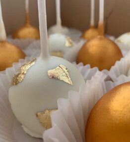 Cake Pop by Sadie Lee (1)